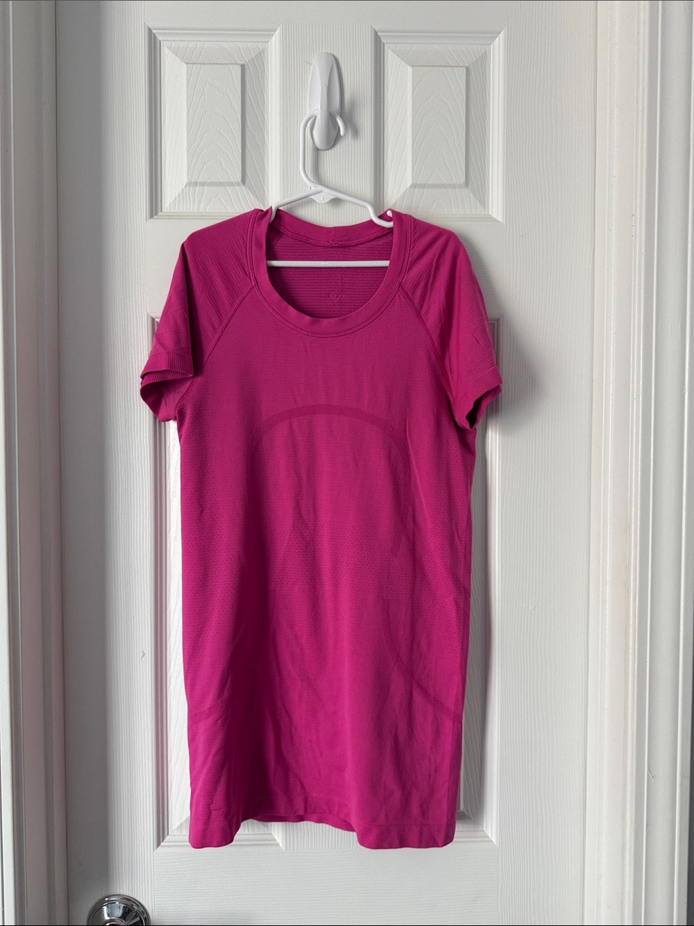 lululemon athletica Short Sleeve Active Tee — Bright Magenta